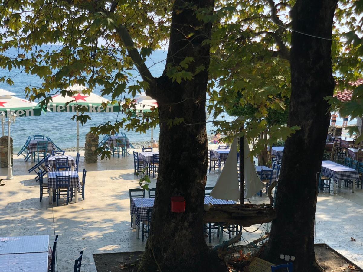 Kókkinon Nerón Hotel Aqua Rossa מראה חיצוני תמונה
