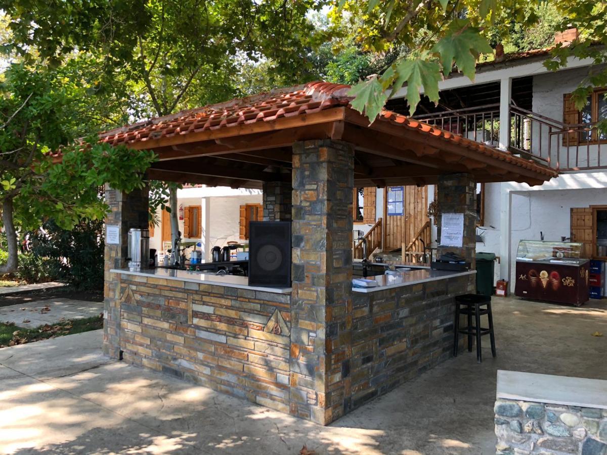 Kókkinon Nerón Hotel Aqua Rossa מראה חיצוני תמונה