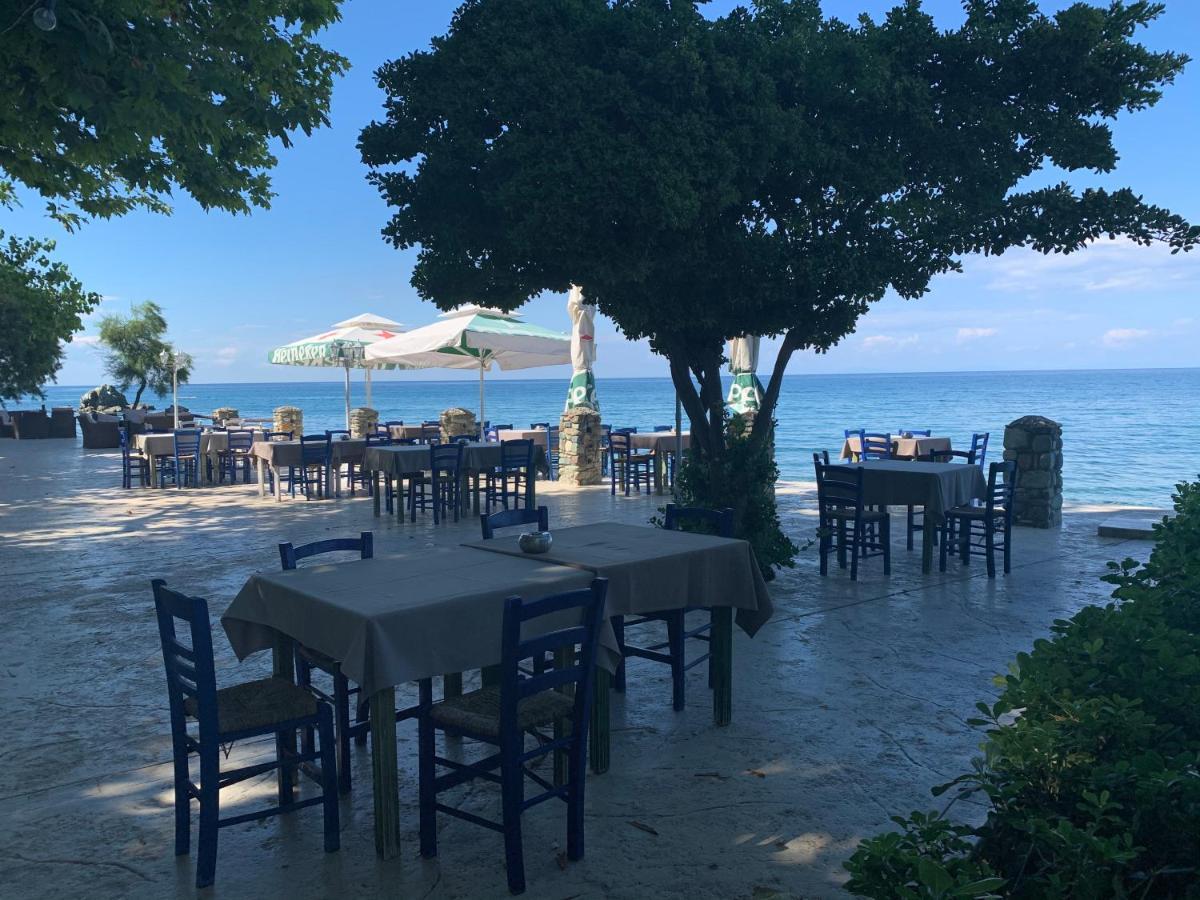 Kókkinon Nerón Hotel Aqua Rossa מראה חיצוני תמונה
